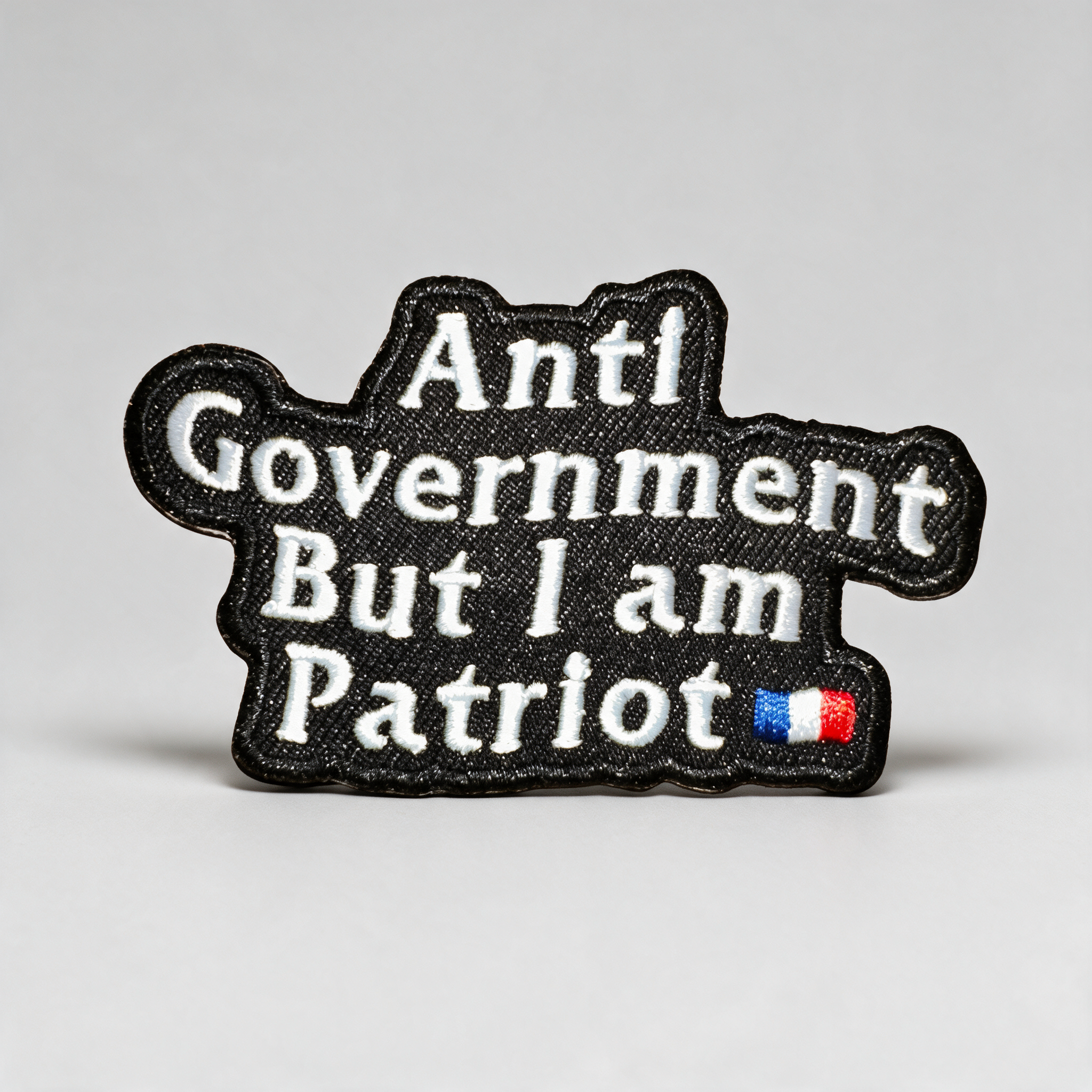 Patch brodé PATRIOTE - HOMME-GRIS.FR